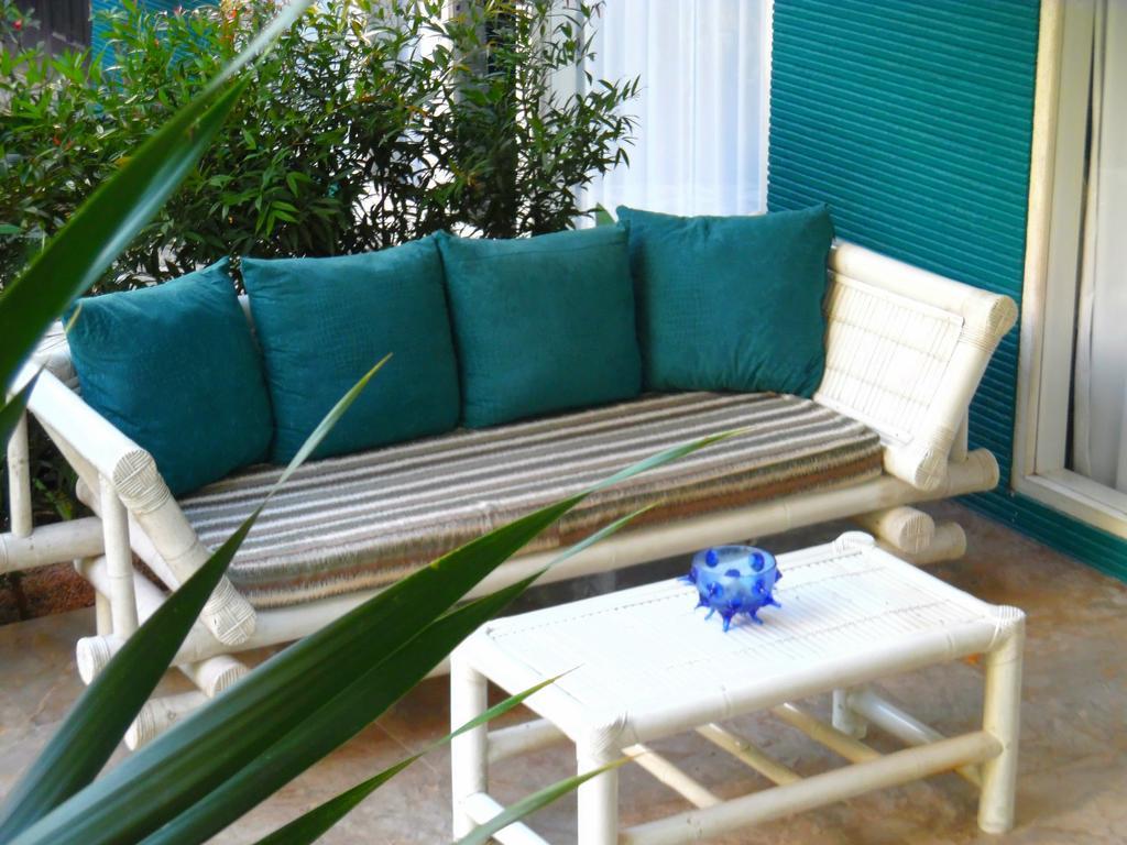 Lazy Monkey Hotel Senggigi Luaran gambar