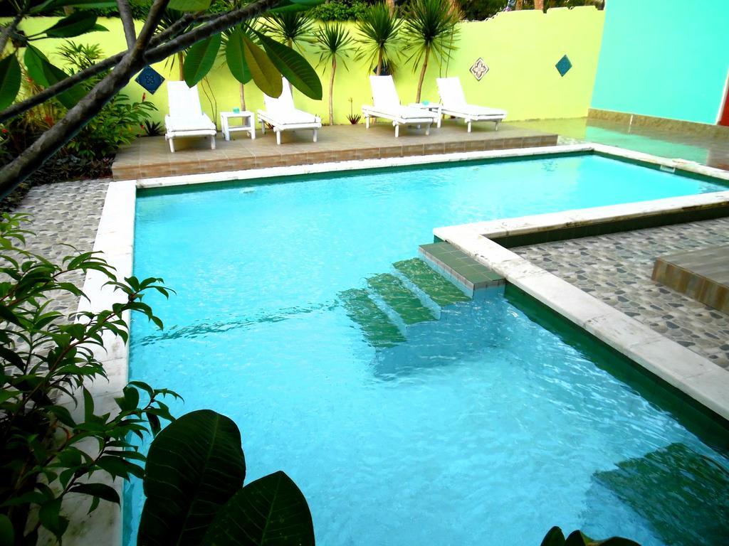 Lazy Monkey Hotel Senggigi Luaran gambar