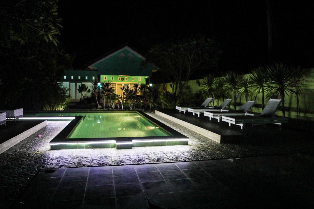 Lazy Monkey Hotel Senggigi Luaran gambar